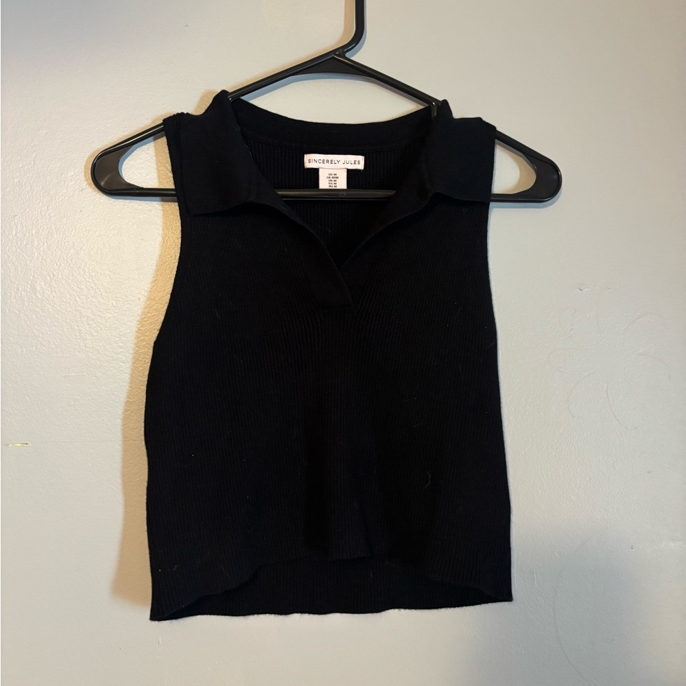 collared crop top